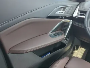 BMW X1 23d xDrive M Sport AHK ACC SHZ adapt.LED