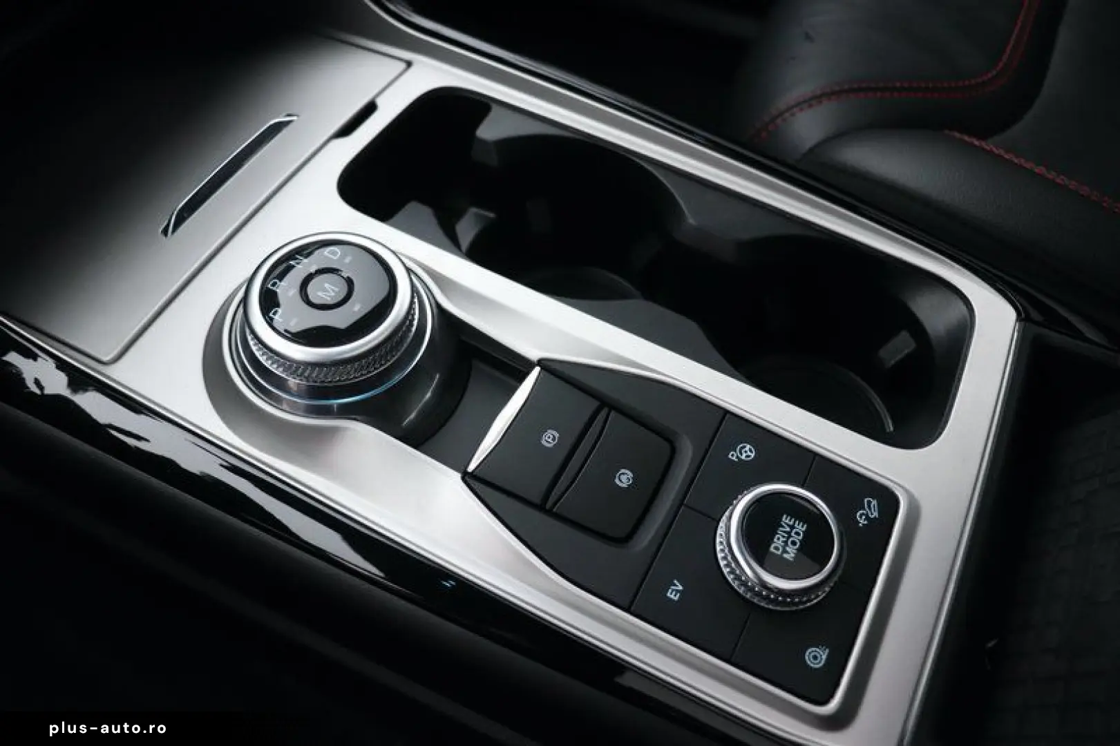 FORD EXPLORER 3.0 EcoBoost ST-LINE Plug-in-Hybrid 4x4