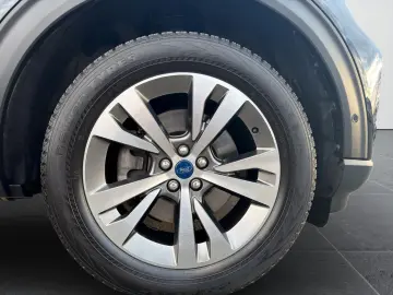 FORD Explorer 3 0l Plug-In Hybrid 4x4 Platinum Autom.