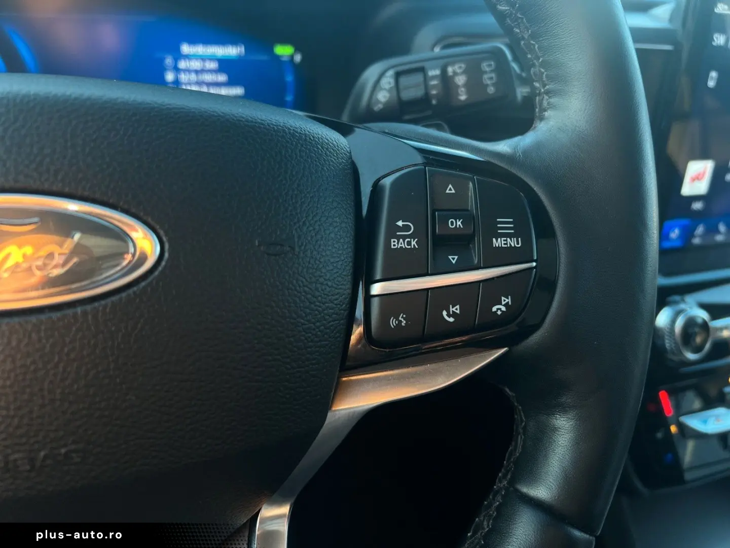 FORD Explorer 3 0l Plug-In Hybrid 4x4 Platinum Autom.