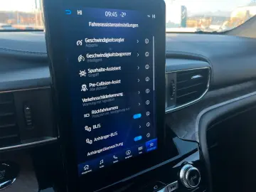 FORD Explorer 3 0l Plug-In Hybrid 4x4 Platinum Autom.