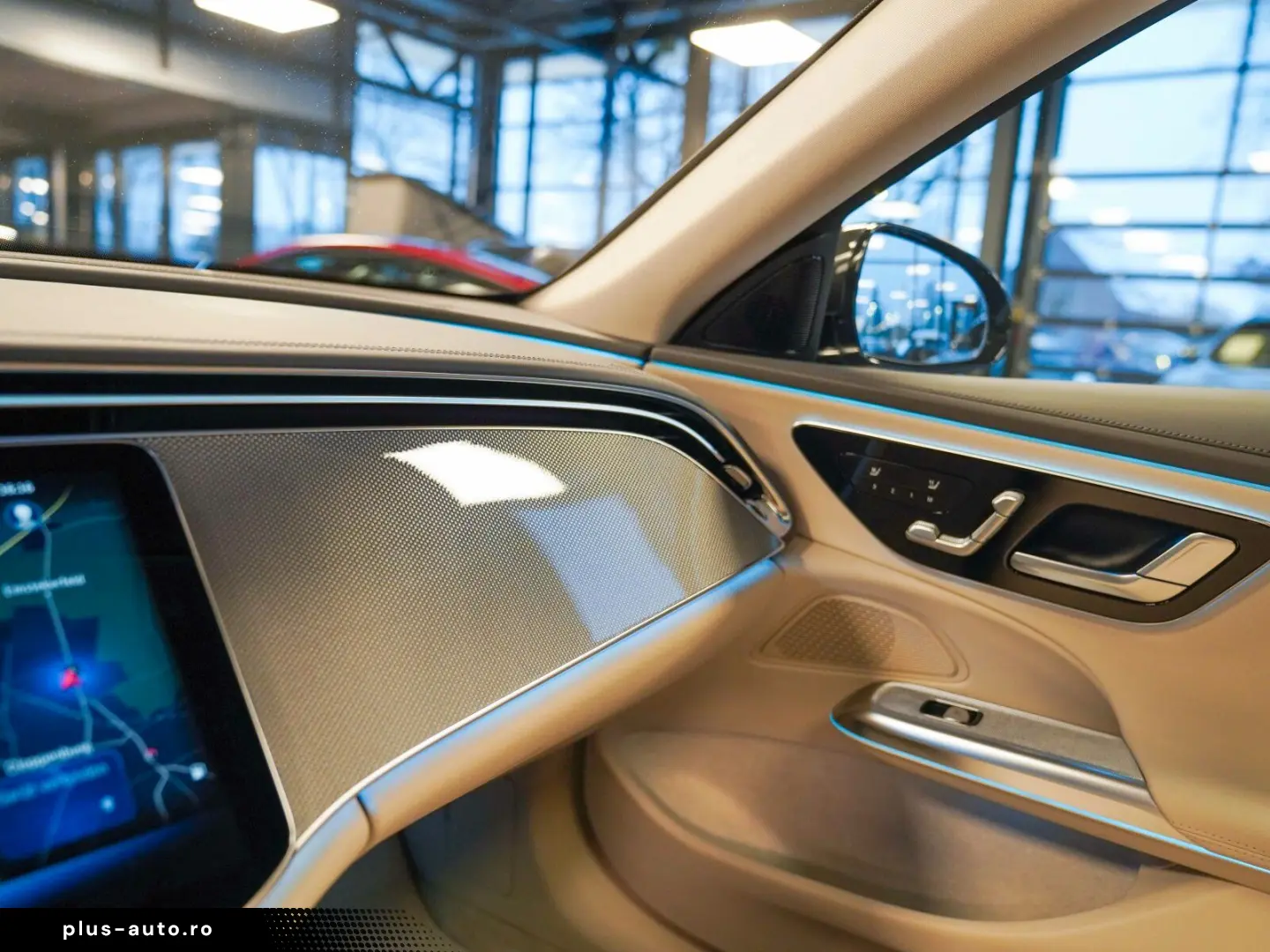 MERCEDES-BENZ E 300 e