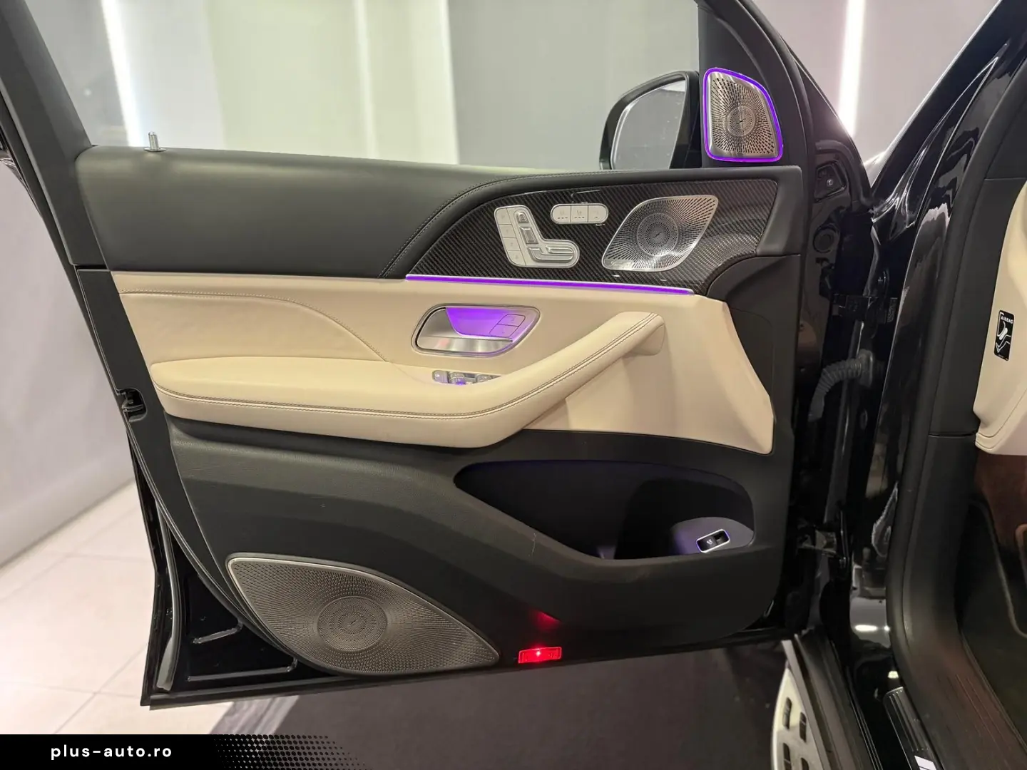 MERCEDES-BENZ GLS 63 AMG 4M