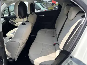 FIAT 500X Dolcevita AUTOMATIK FALTDACH LEDER KAMERA