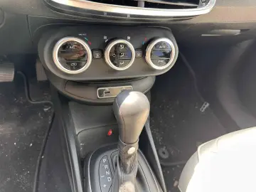 FIAT 500X Dolcevita AUTOMATIK FALTDACH LEDER KAMERA