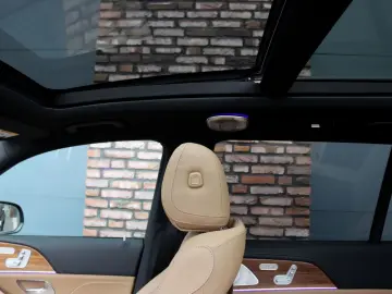 MERCEDES-BENZ GLS 580 V8 4MATIC AMG Line