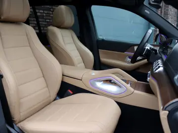 MERCEDES-BENZ GLS 580 V8 4MATIC AMG Line