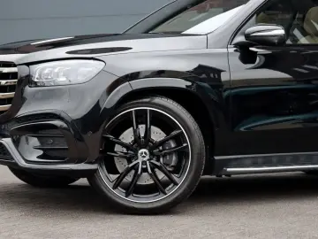 MERCEDES-BENZ GLS 580 V8 4MATIC AMG Line