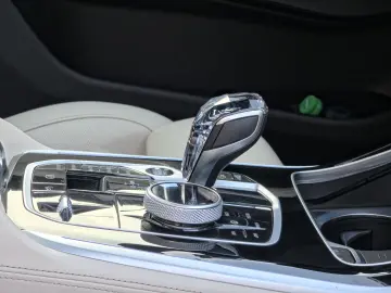 BMW X7 M50D  400PS  FULL INDIVIDUAL BUYBACK