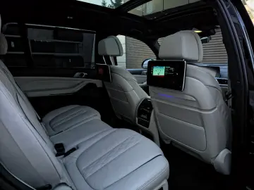 BMW X7 M50D  400PS  FULL INDIVIDUAL BUYBACK