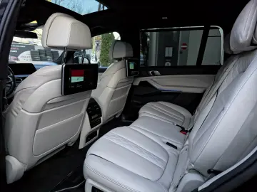 BMW X7 M50D  400PS  FULL INDIVIDUAL BUYBACK