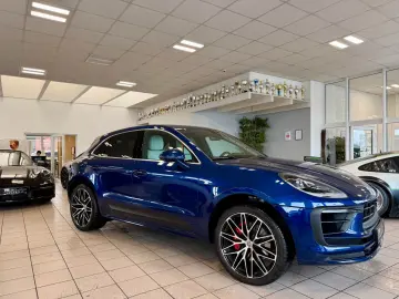 PORSCHE Macan S