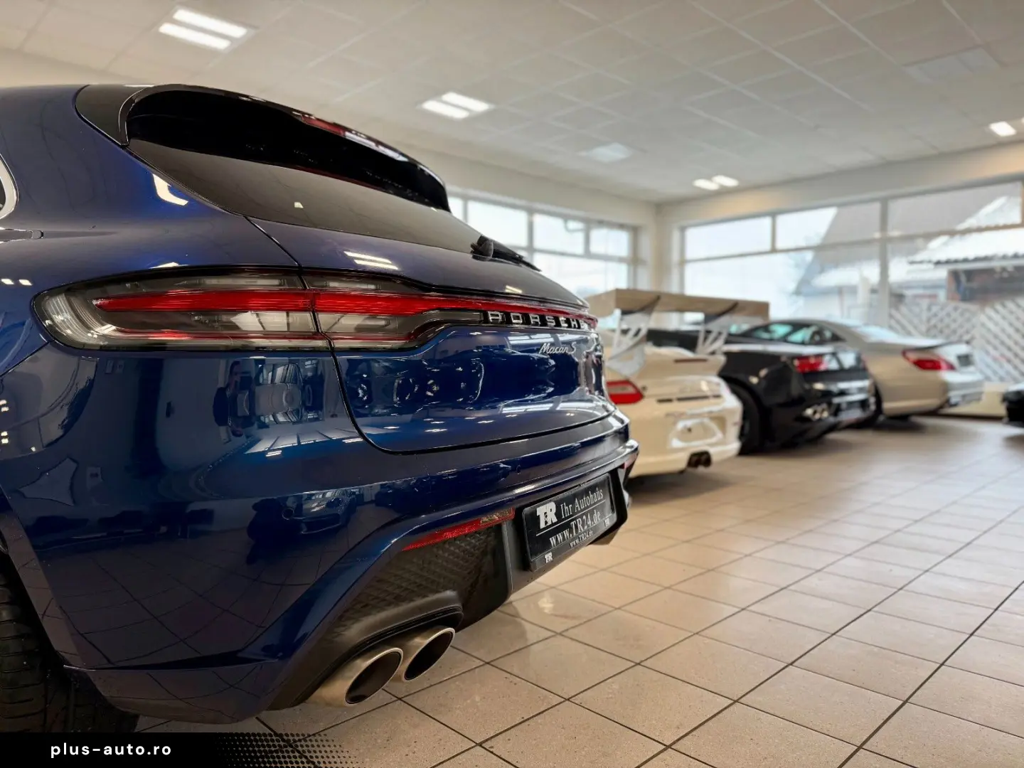 PORSCHE Macan S