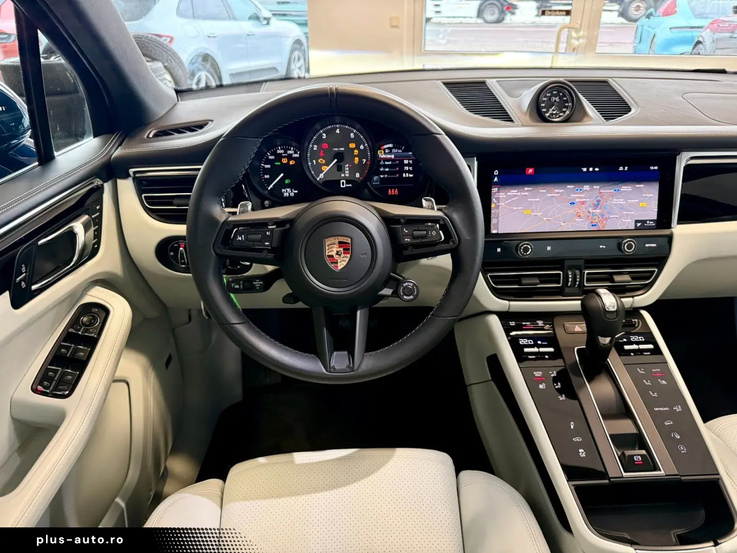 PORSCHE Macan S