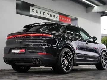 PORSCHE Cayenne Coupe S E-Hybrid