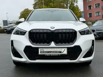 BMW X1 xDrive23i M Sportpaket ACC AHK MEMORY H K LED