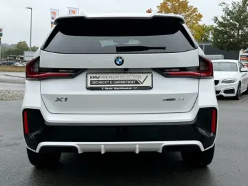 BMW X1 xDrive23i M Sportpaket ACC AHK MEMORY H K LED
