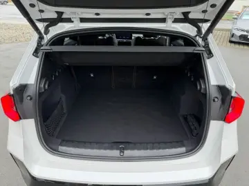 BMW X1 xDrive23i M Sportpaket ACC AHK MEMORY H K LED