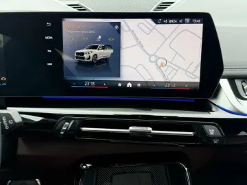 BMW X1 xDrive23i M Sportpaket ACC AHK MEMORY H K LED