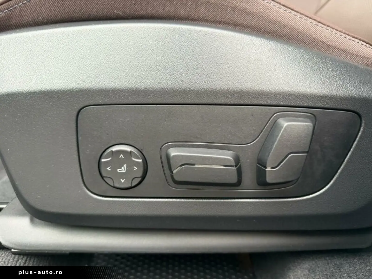 BMW X1 xDrive23i M Sportpaket ACC AHK MEMORY H K LED