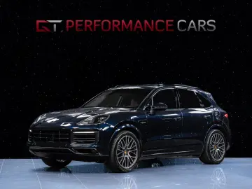 PORSCHE Cayenne E-Hybrid