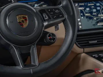 PORSCHE Cayenne E-Hybrid