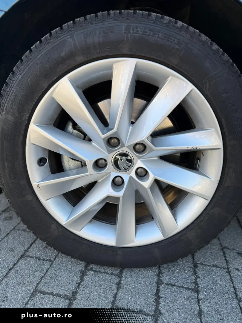 SKODA SUPERB 2.0 TDI 150 CP DSG