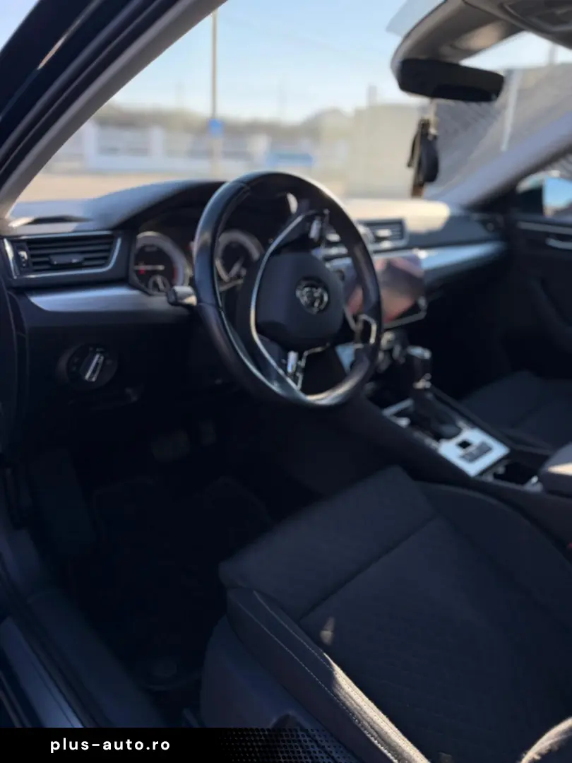 SKODA SUPERB 2.0 TDI 150 CP DSG