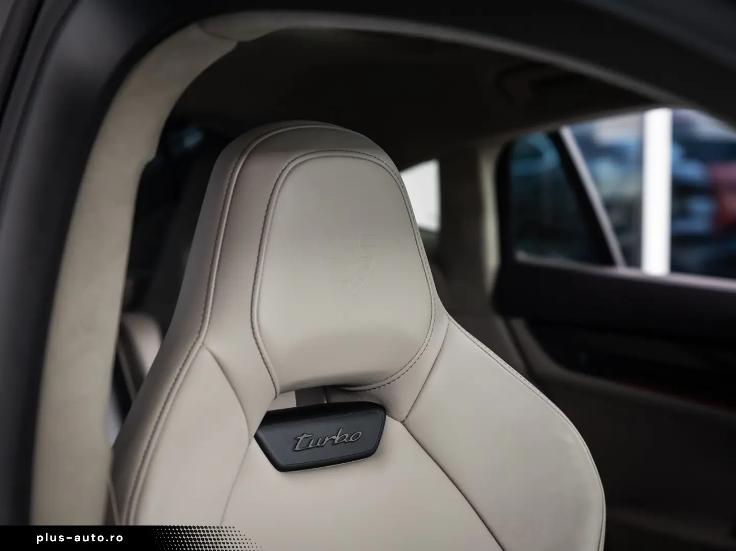 PORSCHE Panamera Turbo E-Hybrid SportDesign