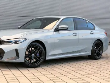 BMW 320d xDrive M Sport Glasdach DrivAsistPro Keyles