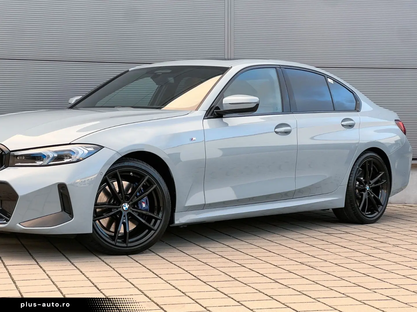 BMW 320d xDrive M Sport Glasdach DrivAsistPro Keyles