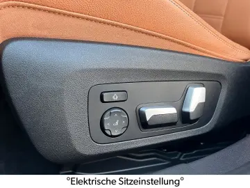 BMW 320d xDrive M Sport Glasdach DrivAsistPro Keyles