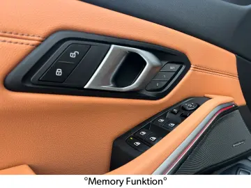 BMW 320d xDrive M Sport Glasdach DrivAsistPro Keyles