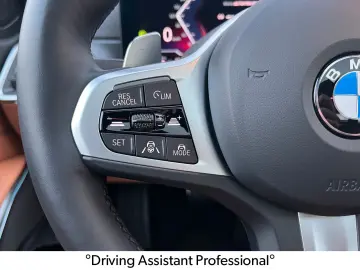 BMW 320d xDrive M Sport Glasdach DrivAsistPro Keyles