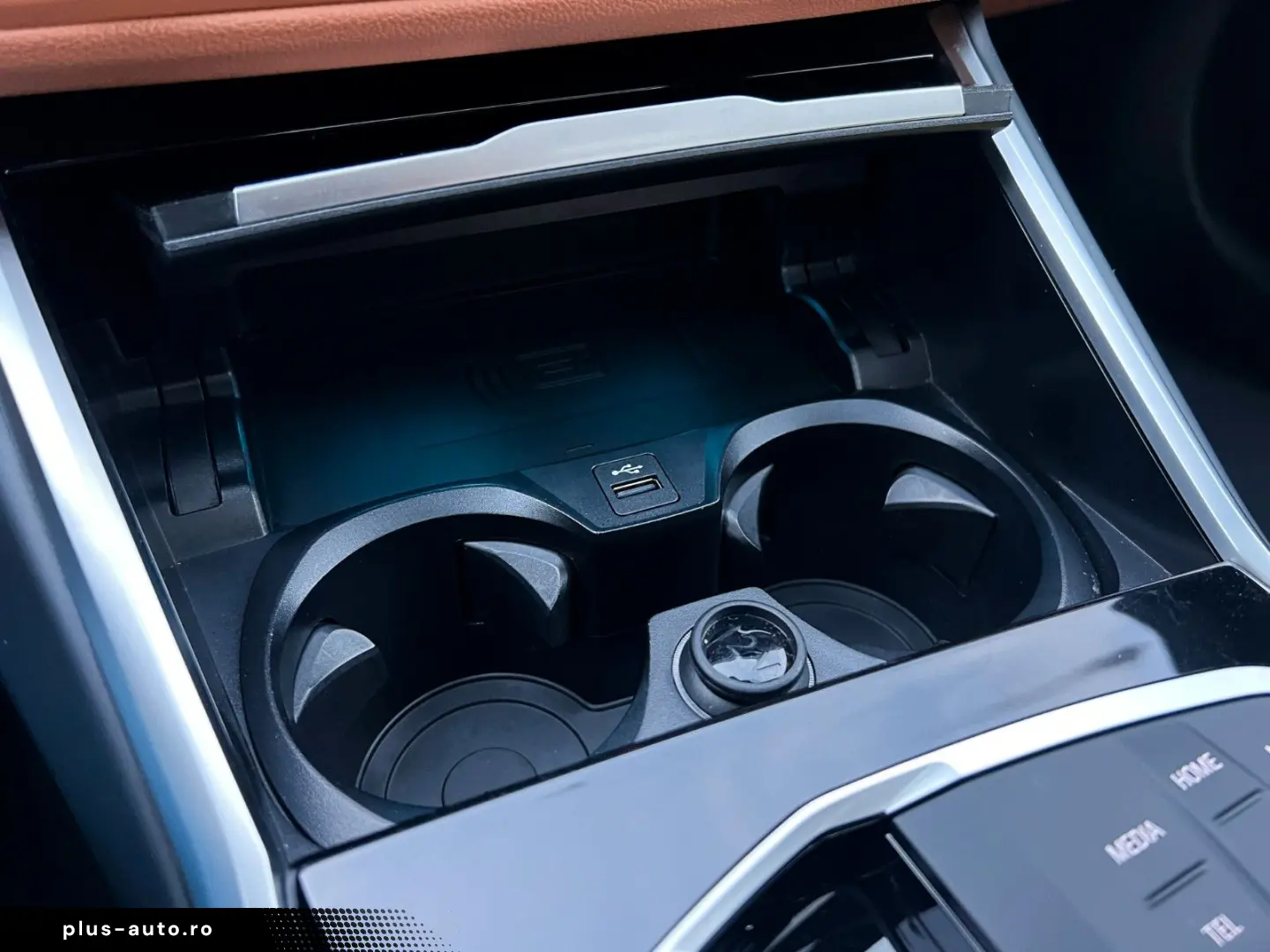 BMW 320d xDrive M Sport Glasdach DrivAsistPro Keyles