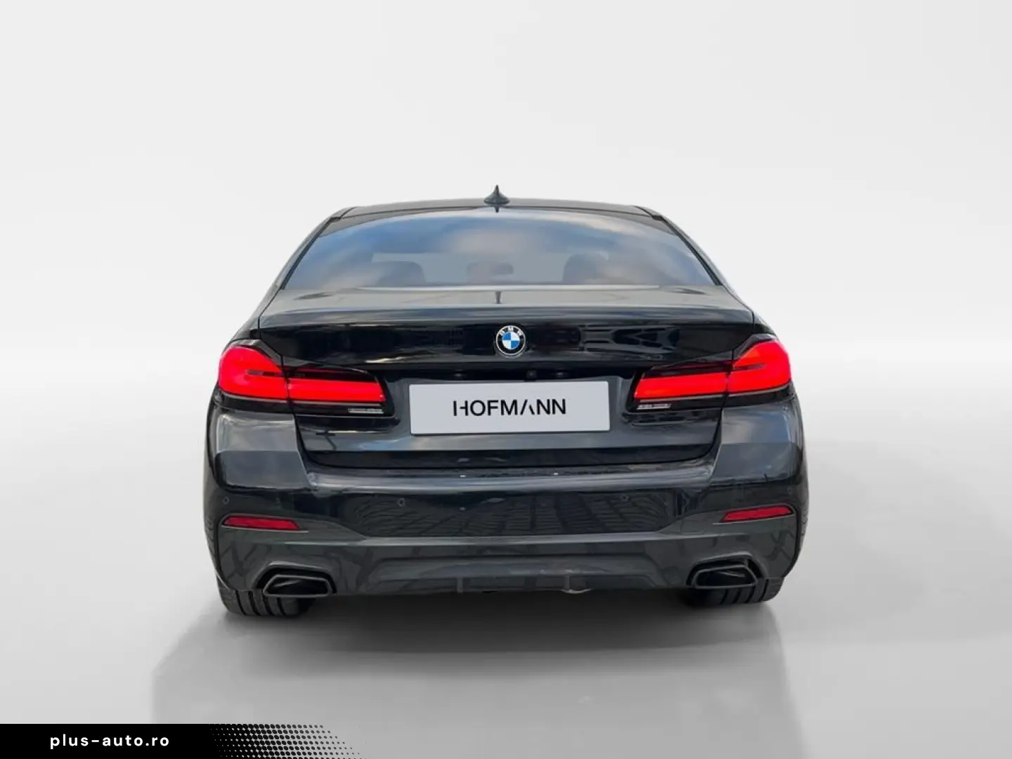 BMW 530d xDrive M Sport AHK Pano HUD Business