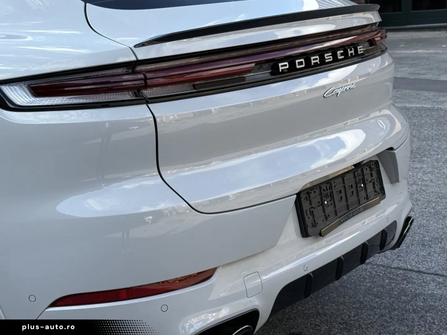 PORSCHE Cayenne Coupe Sport Design