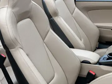 PORSCHE 992 911 Targa 4 Sport Design