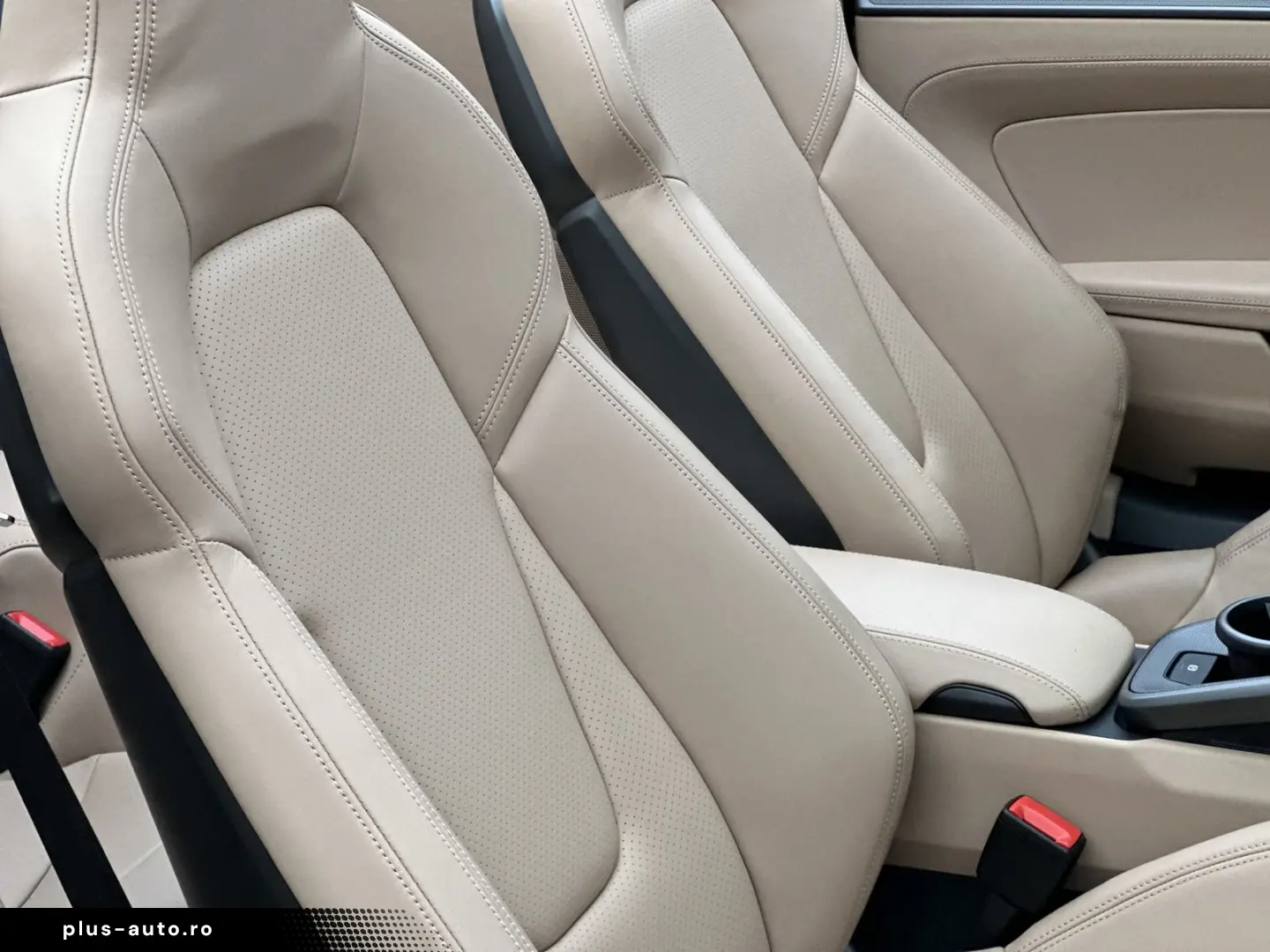 PORSCHE 992 911 Targa 4 Sport Design