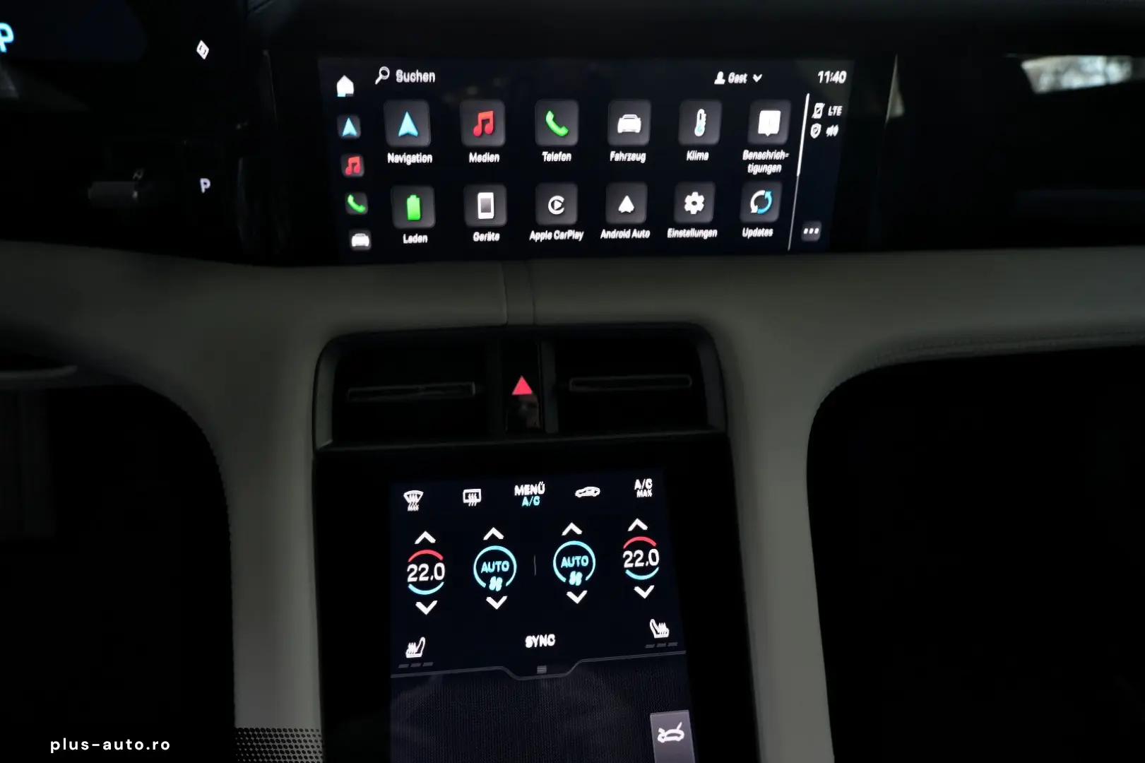 PORSCHE Taycan PerformancePlus Sport Design