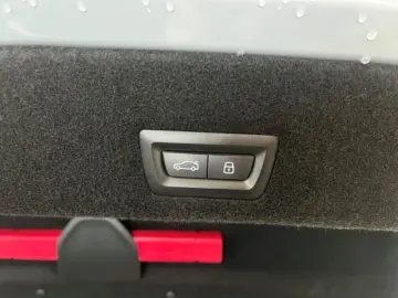 BMW 750 e xDrive M Sport Pro 21'' PanoSky &hellip;