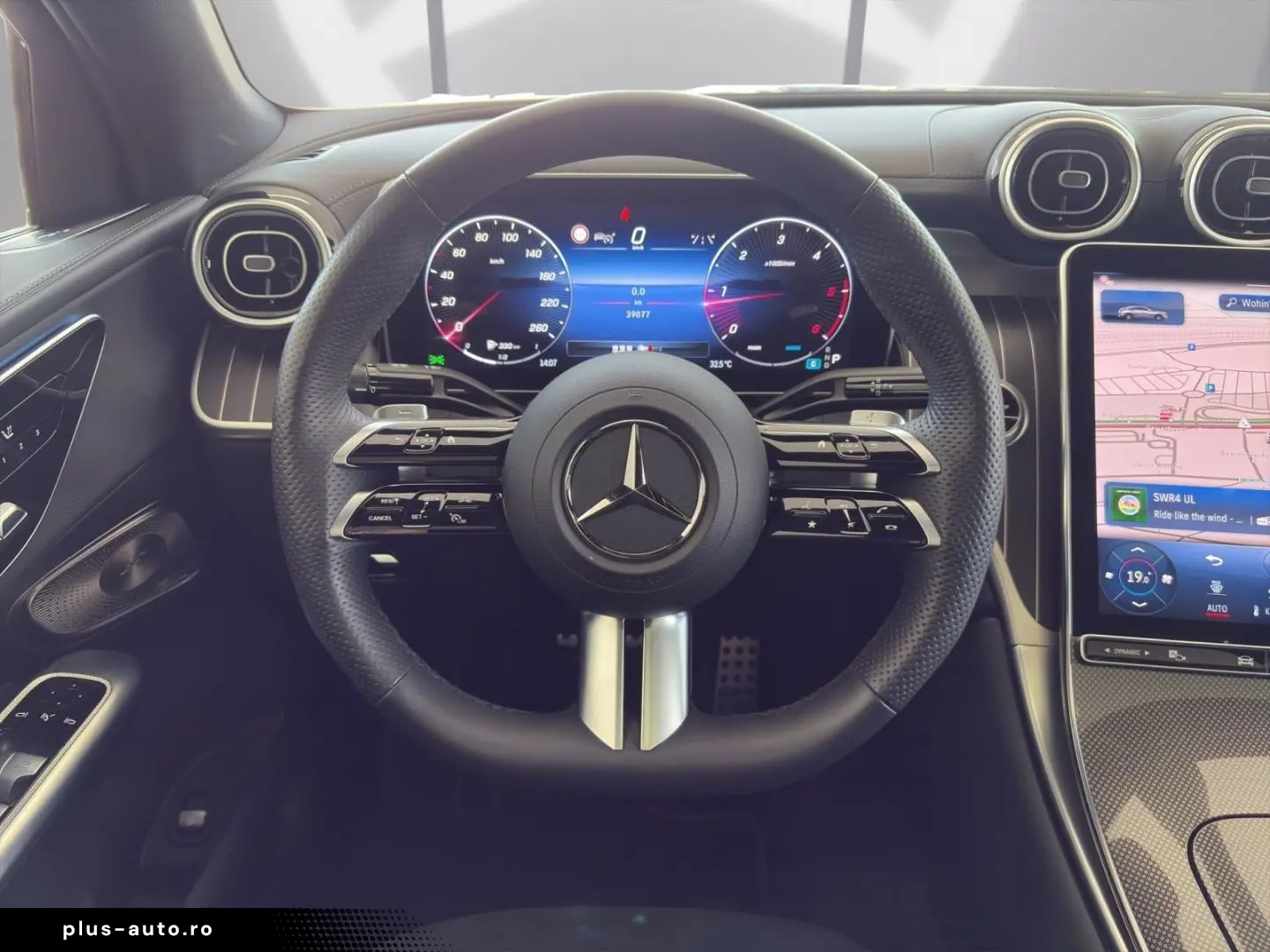 MERCEDES-BENZ GLC 300 d 4M AMG LINE PREMIUM NIGHT AIR 360