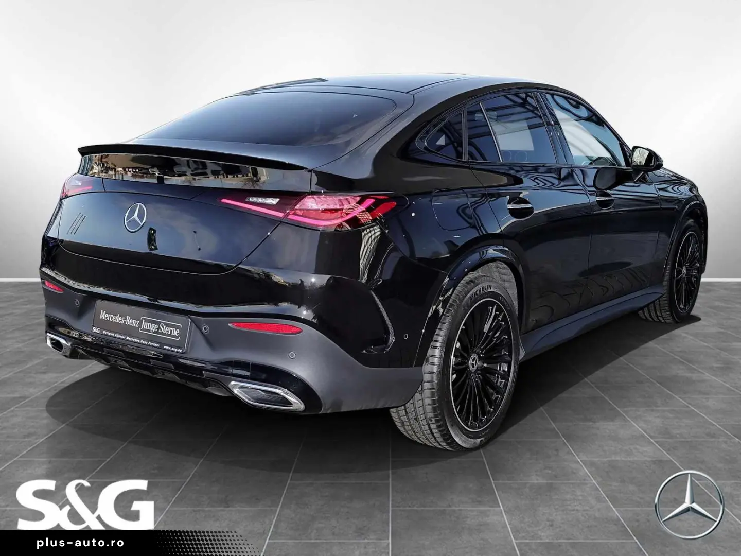 MERCEDES-BENZ GLC 300 d 4M Coupé AMG PANO DISTR