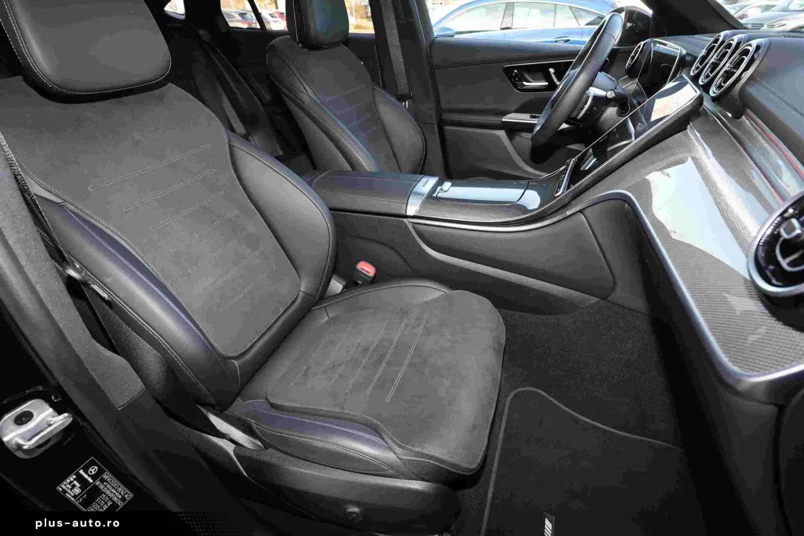 MERCEDES-BENZ GLC 300 d 4M Coupé AMG PANO DISTR