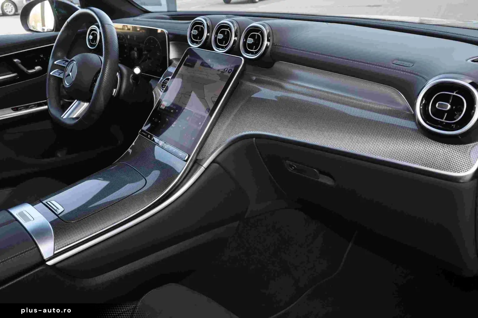 MERCEDES-BENZ GLC 300 d 4M Coupé AMG PANO DISTR