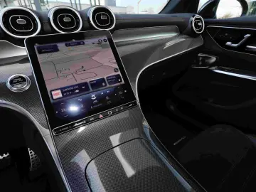 MERCEDES-BENZ GLC 300 d 4M Coupé AMG PANO DISTR