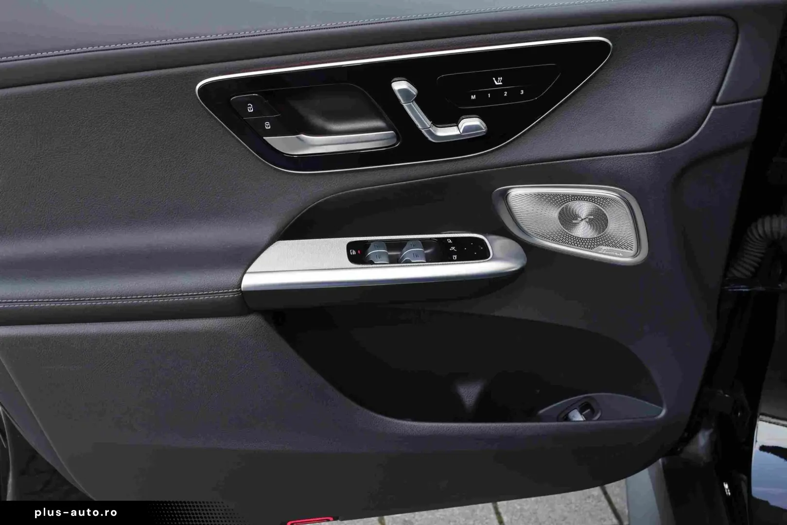 MERCEDES-BENZ GLC 300 d 4M Coupé AMG PANO DISTR