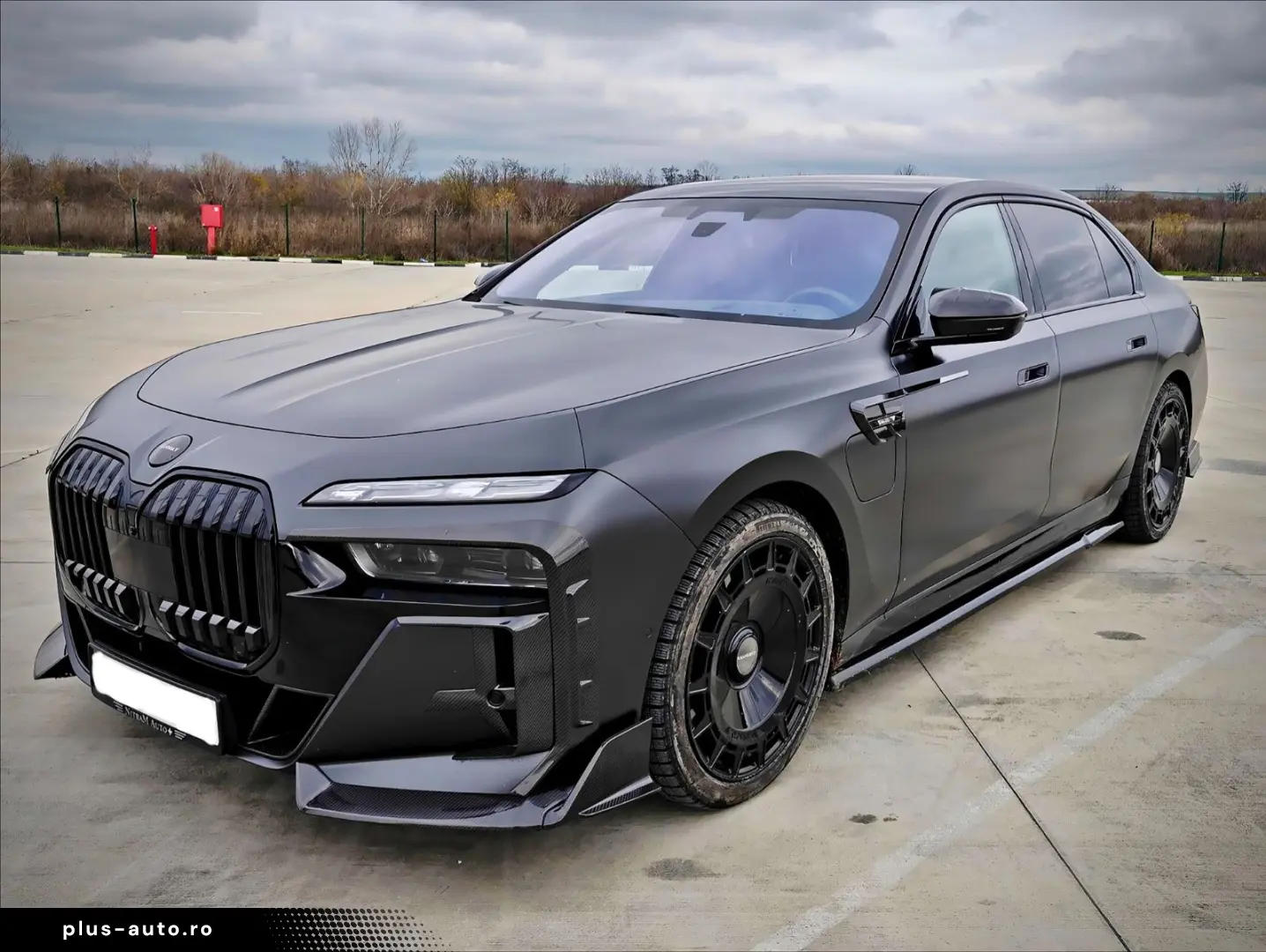BMW 750e xDrive  Mansory