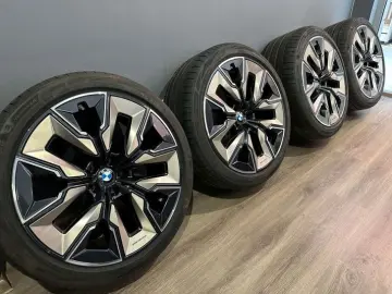 BMW 750e xDrive  Mansory