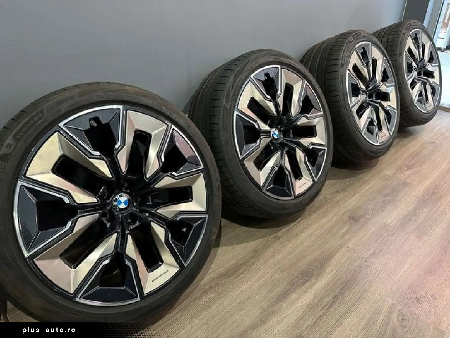 BMW 750e xDrive  Mansory